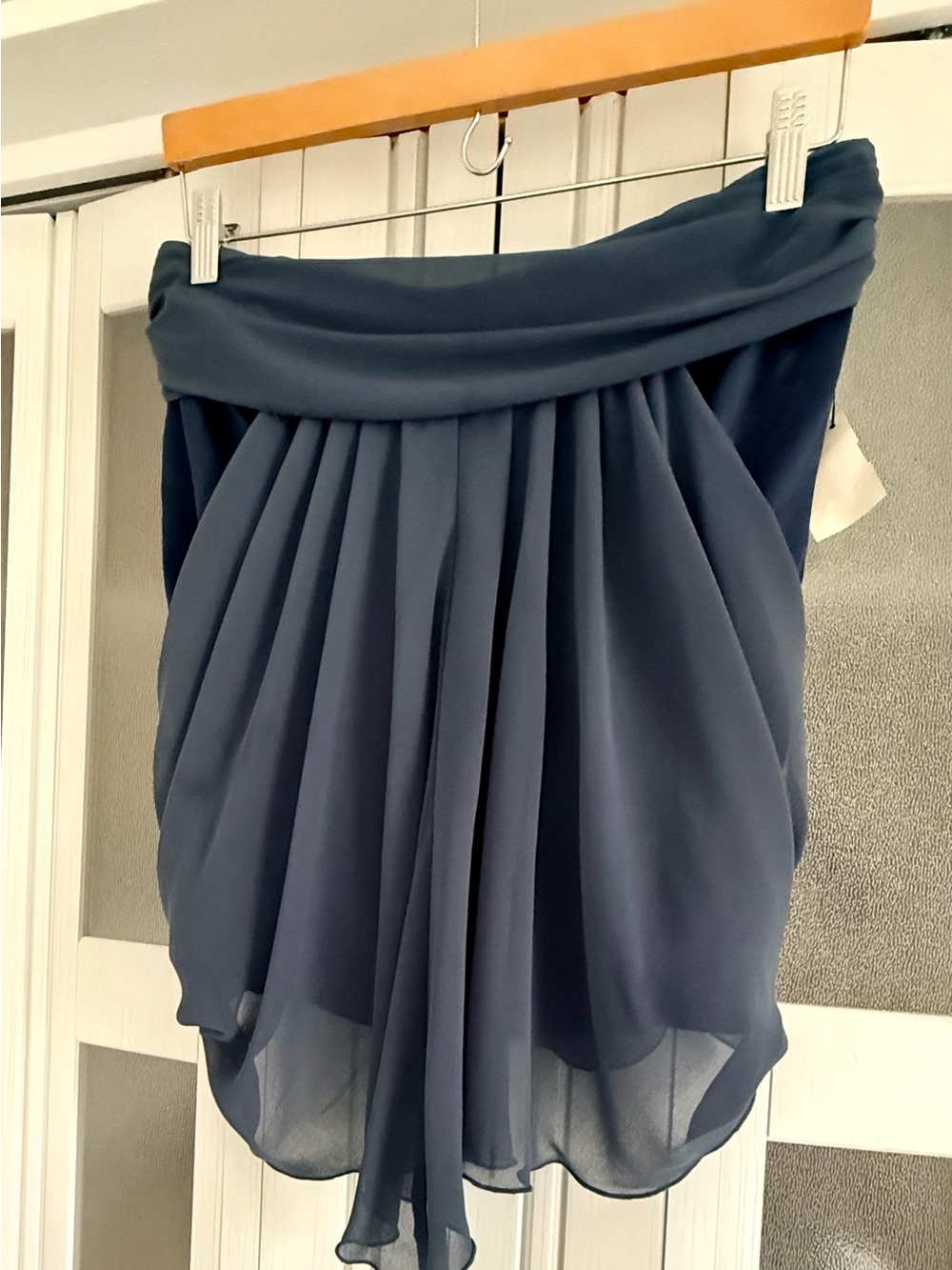 AKIRA Navy High-Low Pleated Chiffon Skirt